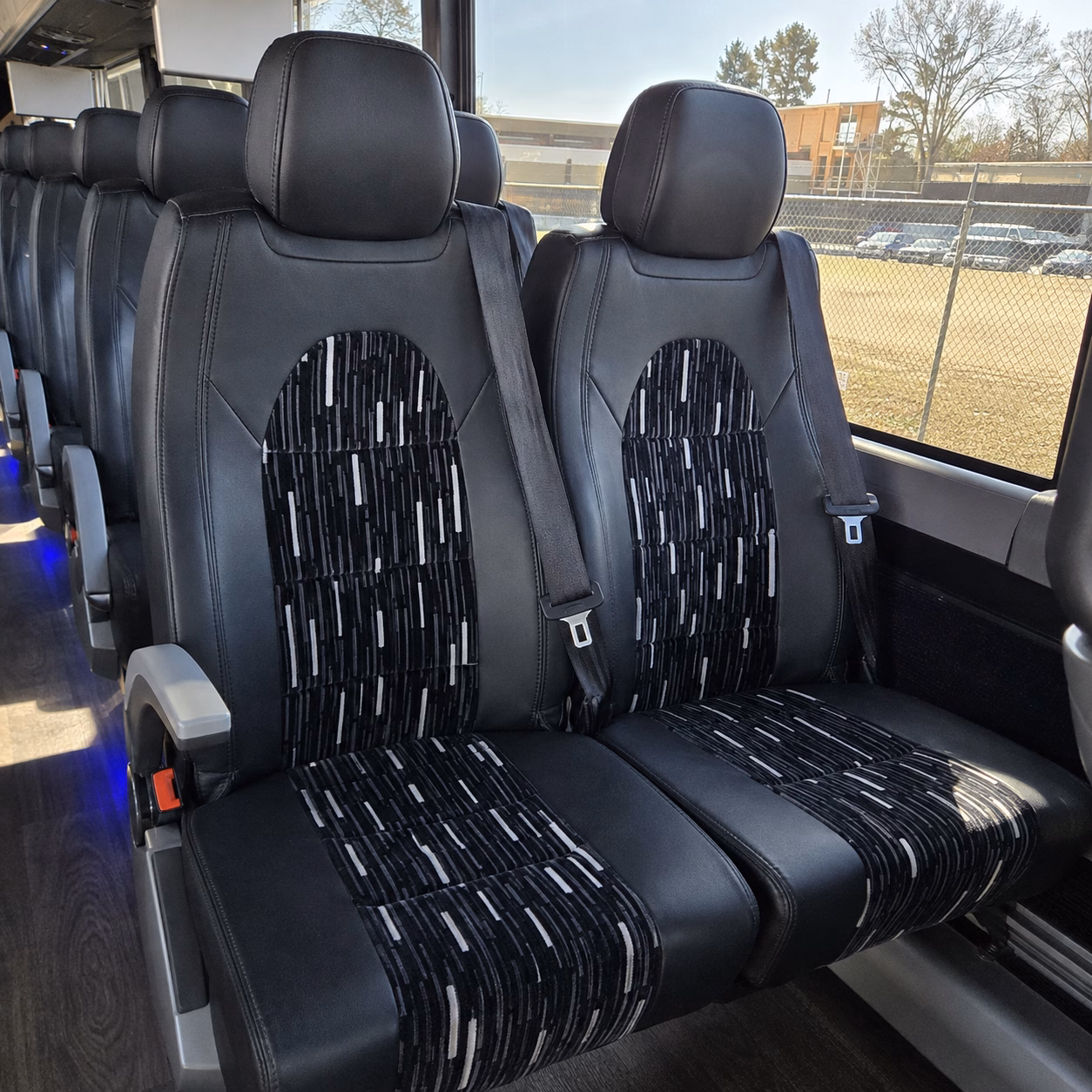 bus rentals to mariners games at t mobile park from bellingham