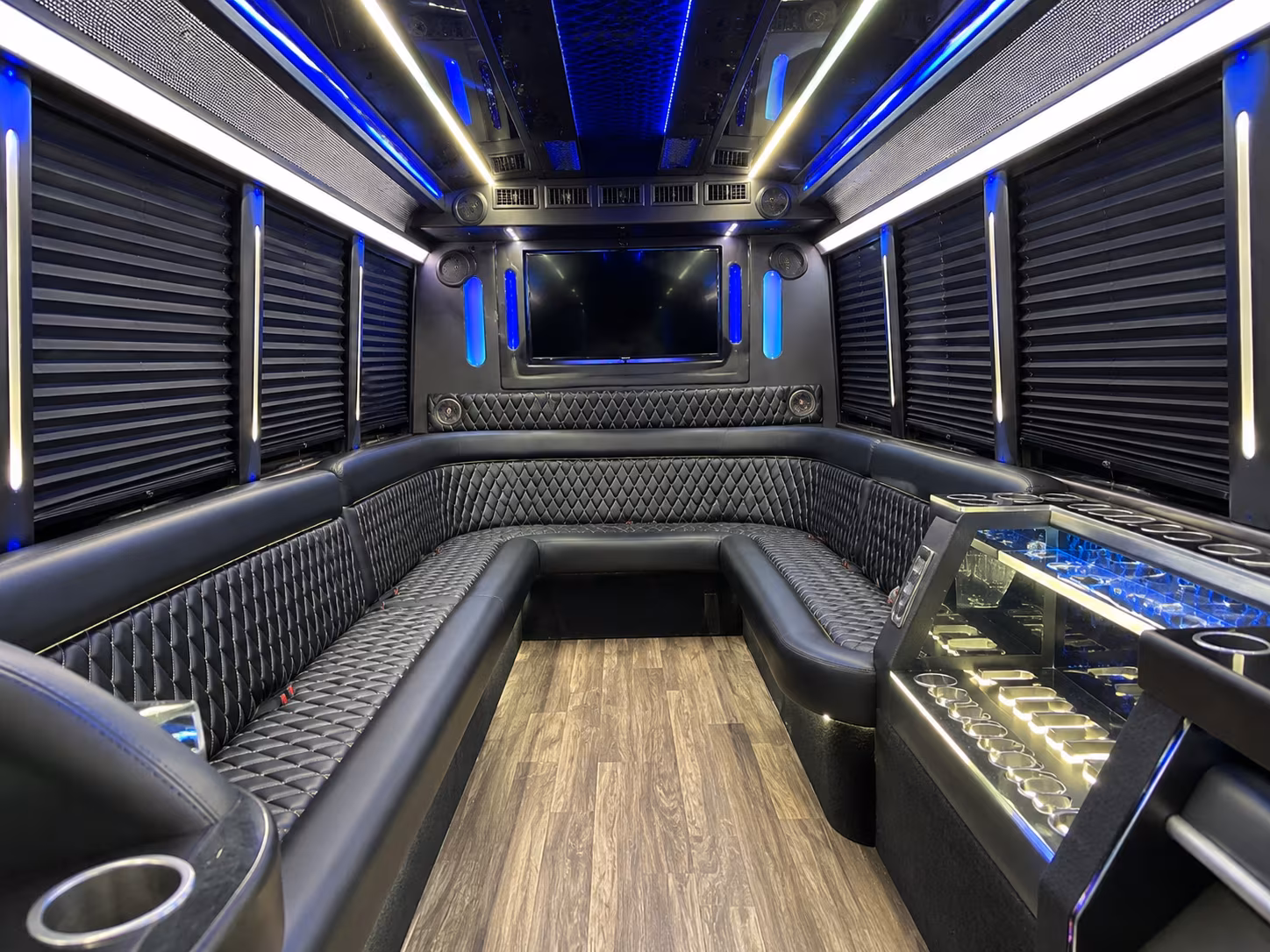 federal way bus rentals