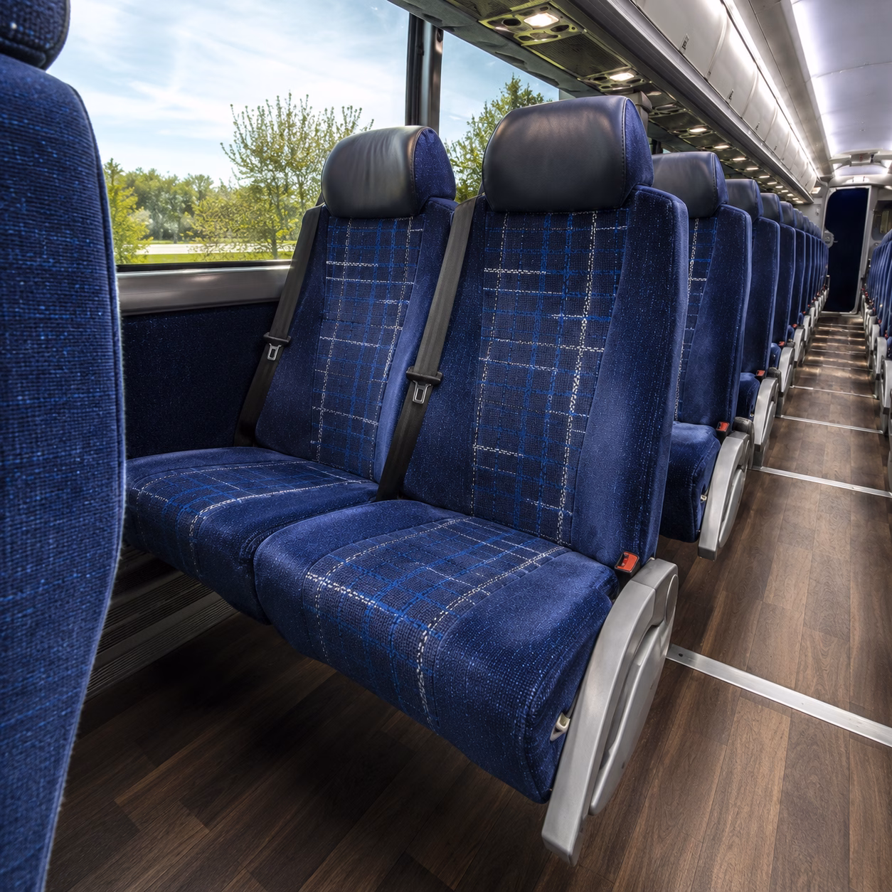 group transportation to wwu vikings events and bellingham bells baseball